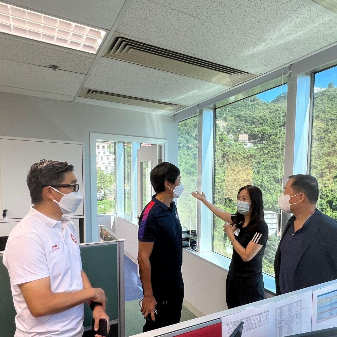 Executive Director Ms. Elaine Wu Siu Ling and Borad of Director Mr. Benny Cheung BBS MBE QGM briefed the daily operation of HKPC